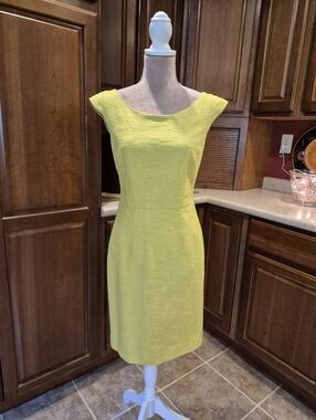 Ann Taylor Classic Lime Sheath Dress Womens Size 4